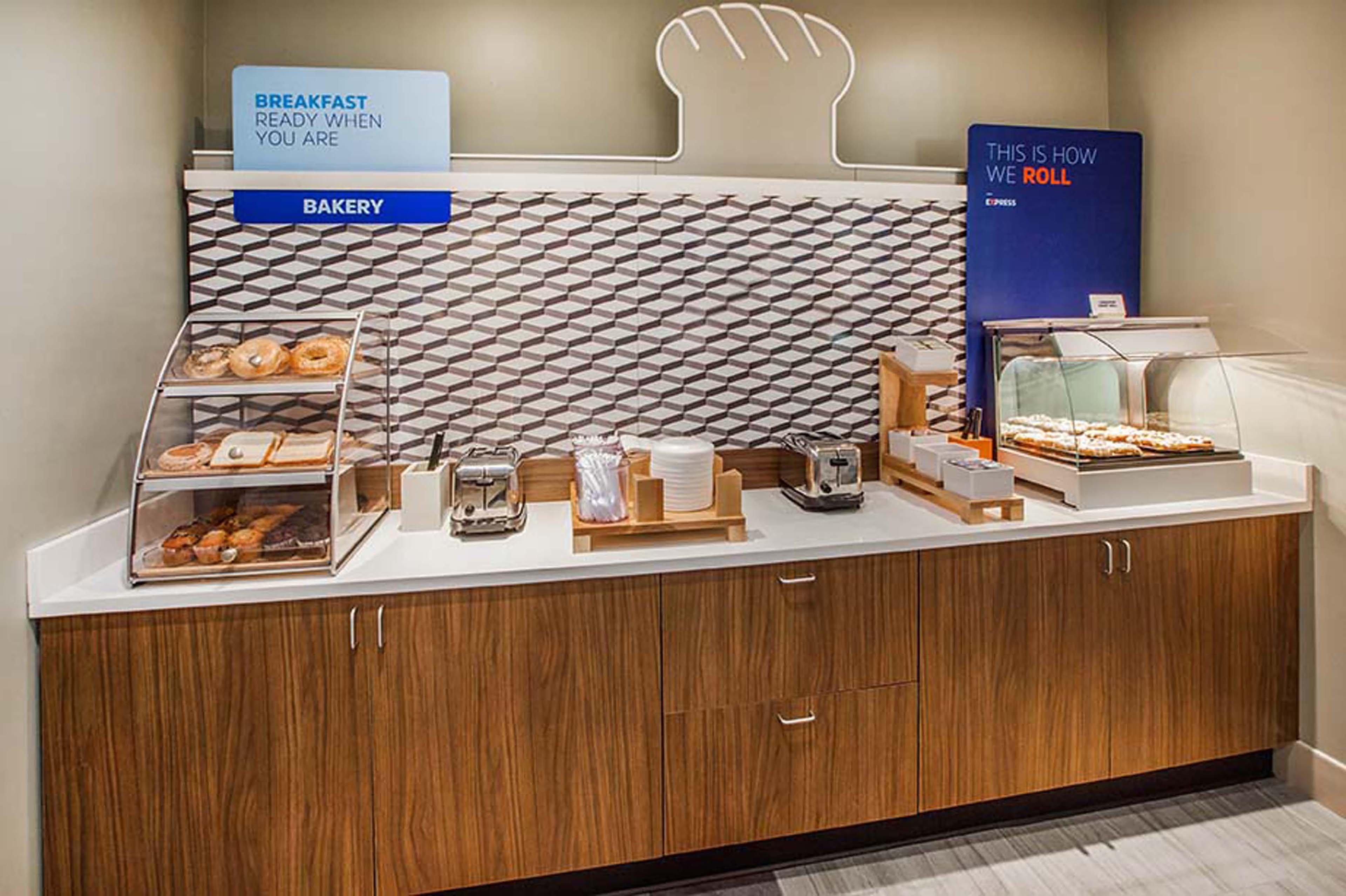 Holiday Inn Express Hotel & Suites Sioux Falls-Brandon By Ihg Buitenkant foto