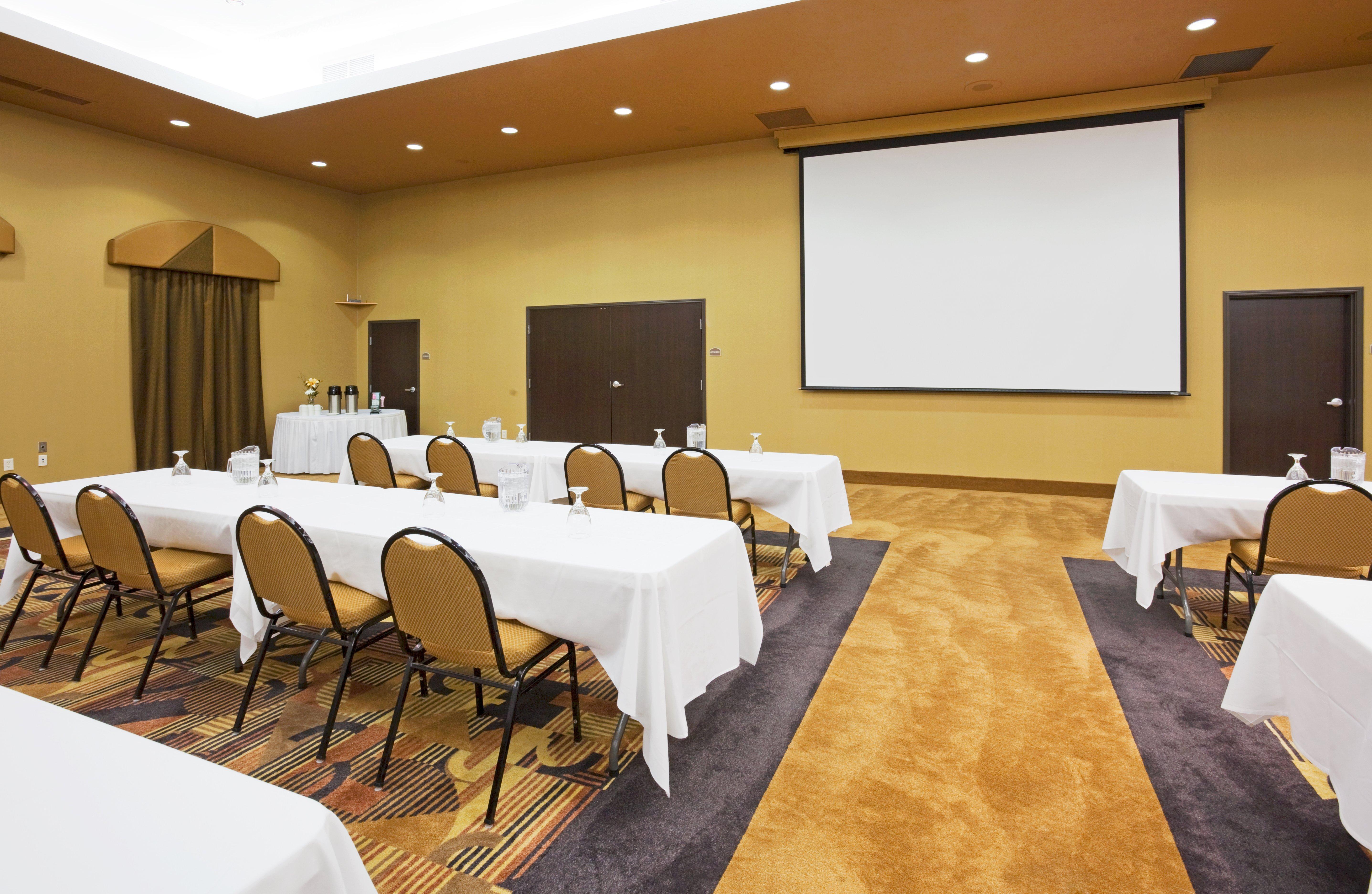 Holiday Inn Express Hotel & Suites Sioux Falls-Brandon By Ihg Buitenkant foto